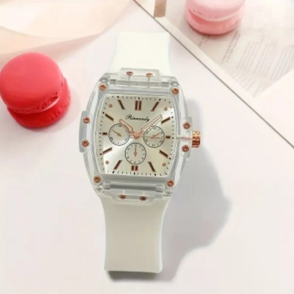 Sports Tonneau Pointer Quartz Watch Analog Silicone Brand New Fast Shipping - Picture 2 of 2